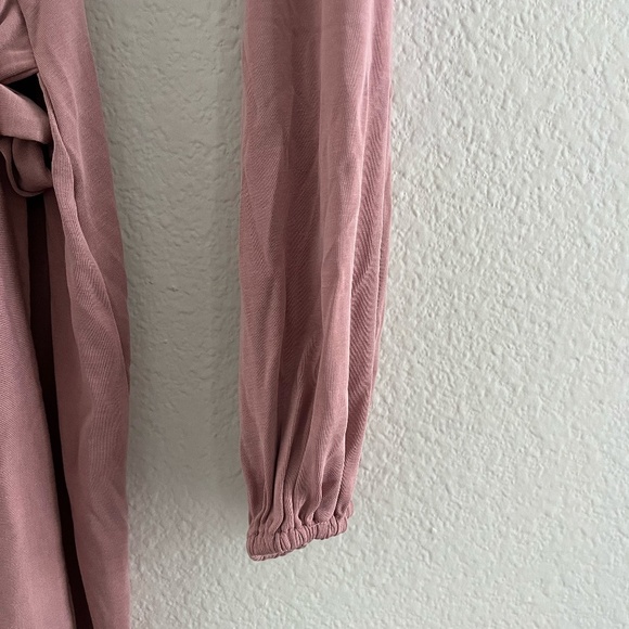 NWT LOVERS AND FRIENDS | Front Wrap Tie Summer Emmy Mini Dress in Mauve | Size S - Picture 4 of 9